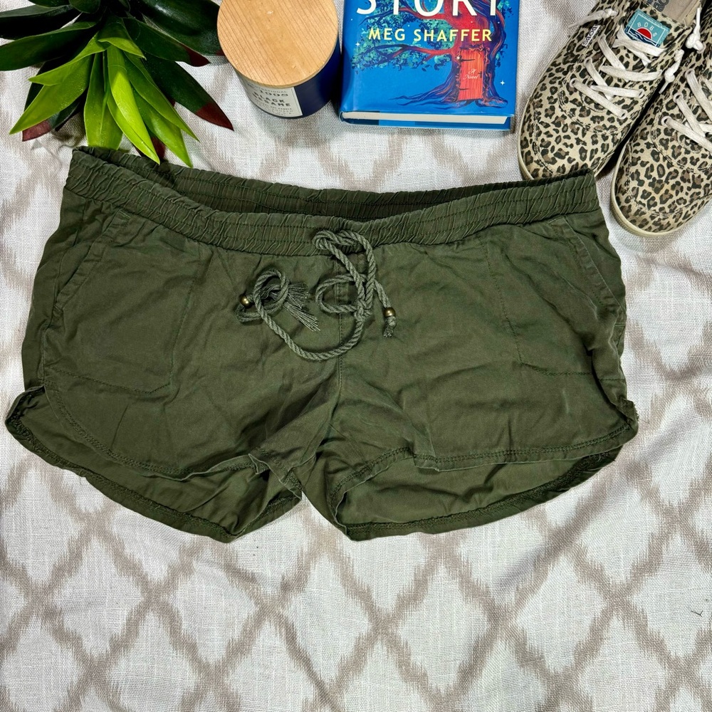 Jessica Simpson Olive Green Drawstring Shorts Women XL Casual Summer Lounge